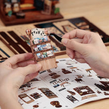 Cargar imagen en el visor de la galería, Book Nook - Librería Huellas de Viaje