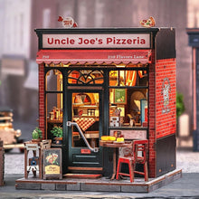 Cargar imagen en el visor de la galería, Casa Miniatura - Pizzería del Tío Joe