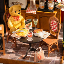 Cargar imagen en el visor de la galería, Casa Miniatura Restaurante Tipsy