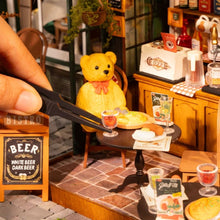 Cargar imagen en el visor de la galería, Casa Miniatura Restaurante Tipsy