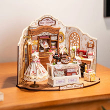 Cargar imagen en el visor de la galería, Casa Miniatura - Sastrería de Elsa