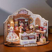 Cargar imagen en el visor de la galería, Casa Miniatura - Sastrería de Elsa
