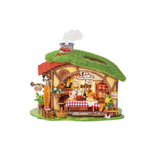 Cargar imagen en el visor de la galería, Casa Miniatura - La casa en el bosque