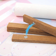 Cargar imagen en el visor de la galería, Pintar por Números Decoraciones de Puerta - Dulce Navidad