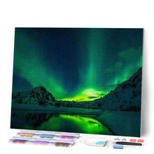 Cargar imagen en el visor de la galería, Punto De Cruz Diamante - Punto De Cruz Diamante - Aurora Boreal Verdes - Figuredart - Paisajes Punto De Cruz Diamante Paisajes