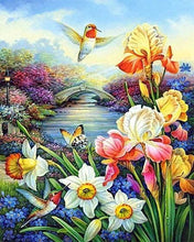 Cargar imagen en el visor de la galería, Punto De Cruz Diamante - Punto De Cruz Diamante - Colibrí Cerca Del Río - Figuredart - Flores Mascotas Punto De Cruz Diamante Animales