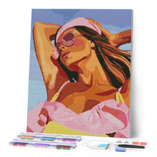 Cargar imagen en el visor de la galería, Diamond Painting - Chica besada por el sol 40x50cm con bastidor montado