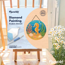 Cargar imagen en el visor de la galería, Diamond Painting en Disco de Madera - Caballito de mar