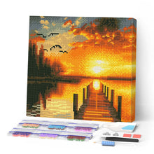 Cargar imagen en el visor de la galería, Mini Diamond Painting 25x25cm - Puesta de Sol Dorada en el Lago