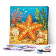 Cargar imagen en el visor de la galería, Pintar por numeros Figured'Art - Mini Diamond Painting 25x25cm - Estrella de mar