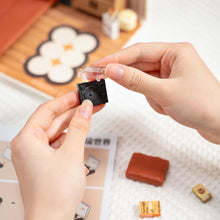 Cargar imagen en el visor de la galería, Casa Miniatura Salón Acogedor