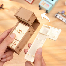 Cargar imagen en el visor de la galería, Casa Miniatura - Helado sabroso