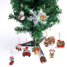 Cargar imagen en el visor de la galería, Llavero Diamond Painting Navidad 21 Piezas