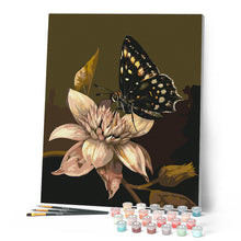 Cargar imagen en el visor de la galería, Mariposa Mormona y Flor