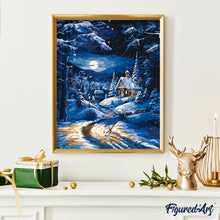 Cargar imagen en el visor de la galería, Cabaña Invernal a la Luz de la Luna