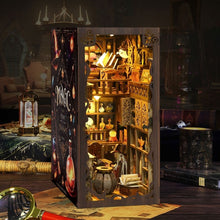 Cargar imagen en el visor de la galería, Book Nook - Cámara del Alquimista Figured'Art