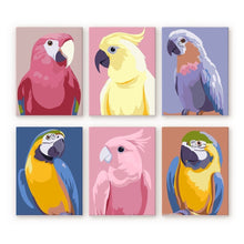 Cargar imagen en el visor de la galería, Mini Pintar por números 15x20cm (6 piezas) - Plumas Tropicales Figured'Art