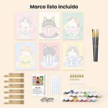 Cargar imagen en el visor de la galería, Mini Serie Pintar por números 15x20cm (6 piezas) - Gatos en Tazas de Té