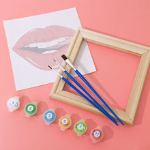 Cargar imagen en el visor de la galería, Mini Pintar por números 15x15cm (6 piezas) - Labios Rojos