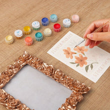 Cargar imagen en el visor de la galería, Mini Pintar por números con marco - Mercado de flores - Estocolmo