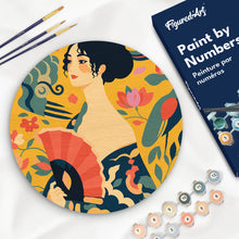 Cargar imagen en el visor de la galería, Pintar por numeros Figured'Art - Pintar por Números en Disco de Madera - Dama con abanico - Klimt
