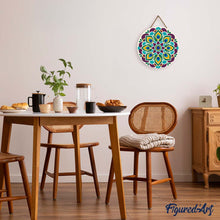 Cargar imagen en el visor de la galería, Pintar por Números en Disco de Madera - Mandala de pavo real