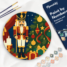 Cargar imagen en el visor de la galería, Pintar por numeros Figured'Art - Pintar por Números en Disco de Madera - Cascanueces de Navidad