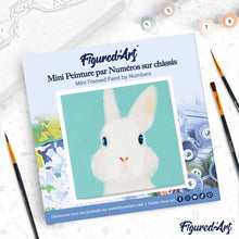 Cargar imagen en el visor de la galería, Mini Pintura por Números 20x20cm con bastidor Conejo blanco