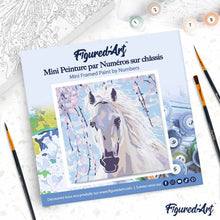 Cargar imagen en el visor de la galería, Mini Pintura por Números 20x20cm con bastidor Caballo y flores blancas