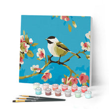 Cargar imagen en el visor de la galería, Mini Pintar por Números 20x20cm con bastidor Pájaro y mariposa