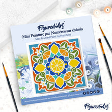 Cargar imagen en el visor de la galería, Mini Pintura por Números 20x20cm con bastidor - Mandala cítrico