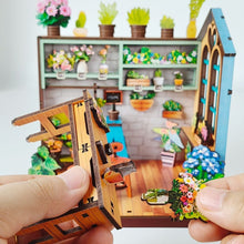 Cargar imagen en el visor de la galería, Casa Miniatura - Rincón de la Floristería