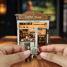 Cargar imagen en el visor de la galería, Casa Miniatura - El Café del Encuentro