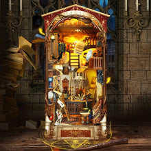 Cargar imagen en el visor de la galería, Book Nook - Mundo Mágico Figured'Art