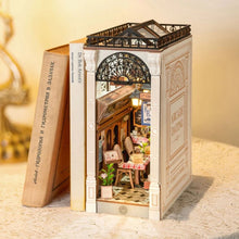 Cargar imagen en el visor de la galería, Book Nook Cita en la Galería de Juegos