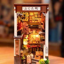 Cargar imagen en el visor de la galería, Book Nook Callejón del Vino Sakura