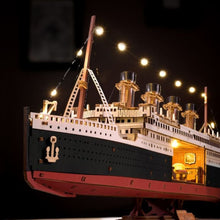 Cargar imagen en el visor de la galería, Puzzle 3D - 1912 Viajero eterno del Atlántico