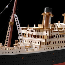 Cargar imagen en el visor de la galería, Puzzle 3D - 1912 Viajero eterno del Atlántico