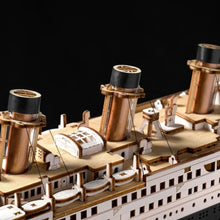 Cargar imagen en el visor de la galería, Puzzle 3D - 1912 Viajero eterno del Atlántico