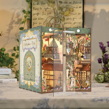 Cargar imagen en el visor de la galería, Book Nook - Verso de Shakespeare