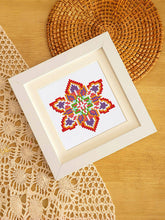 Cargar imagen en el visor de la galería, Mini Serie Diamond Painting - Mandalas