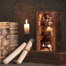 Cargar imagen en el visor de la galería, Book Nook - Librería Eterna