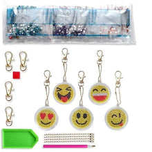 Cargar imagen en el visor de la galería, Colgante Carita Sonriente de Diamond Painting Conjunto de 5 piezas