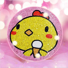 Cargar imagen en el visor de la galería, Lámpara LED Diamond Painting Pollito