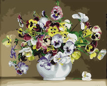 Cargar imagen en el visor de la galería, Jarrón blanco y flores