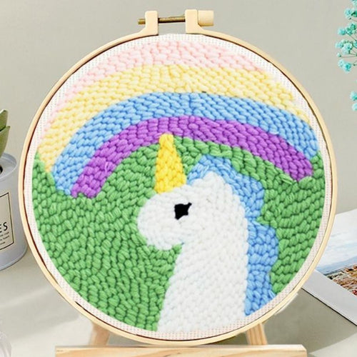 Punch Needle Unicornio pastel y arco iris