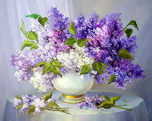 Cargar imagen en el visor de la galería, Diamond Painting - Jarrón de flores en un mantel