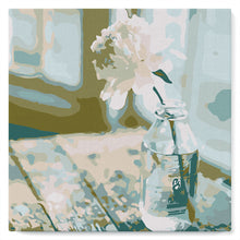 Cargar imagen en el visor de la galería, Mini Pintar por Números 20x20cm con bastidor Flor blanca