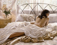 Cargar imagen en el visor de la galería, Pintar Por Números - Mujer Desnuda En La Cama - Figuredart - Desnudos